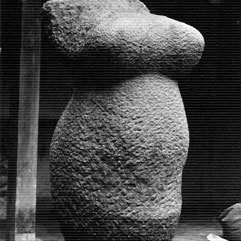 Torso<br>Sand Stone - 35''<br>1973